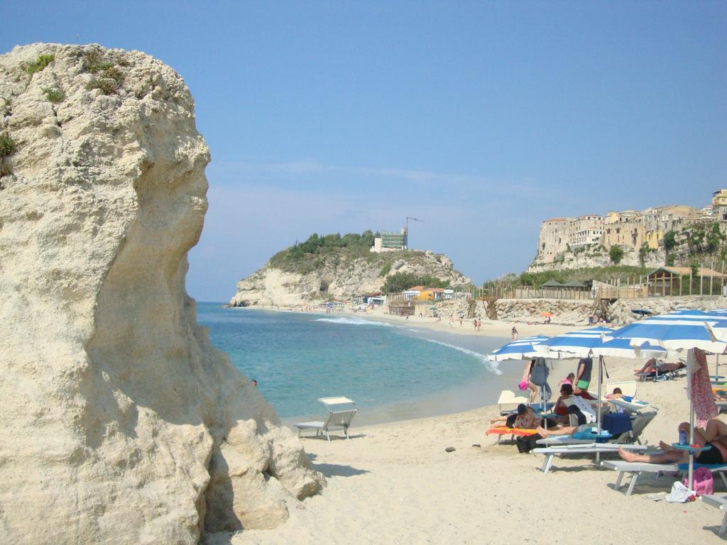 La Perla Del Tirreno Tropea Exterior foto
